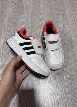 Кросівки кеди  на липучках дитячі adidas 26