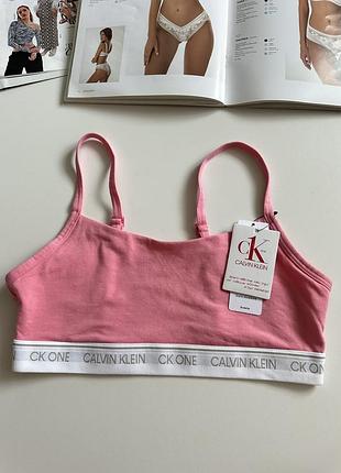 Топ calvin klein
