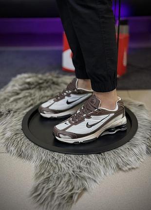 Кросівки nike shox tl x supreme, коричневі
