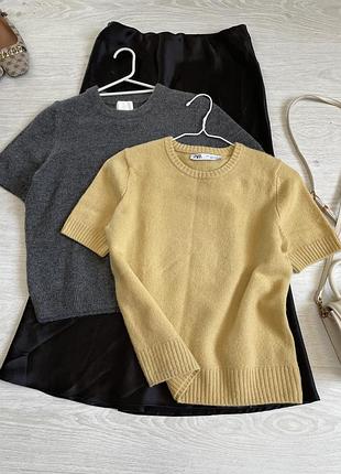 Неймовірний вовняна футболка zara