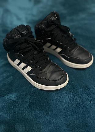 Кеди adidas