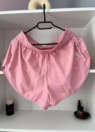 Рожеві спортивні шорти від бренду juicy couture із серії "sport".