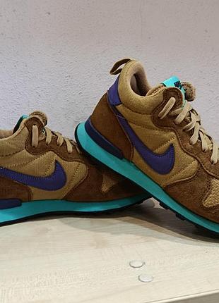 Кроссовки nike wmns internationalist mid р39 25см