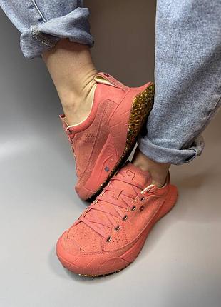 Deckers x-lab