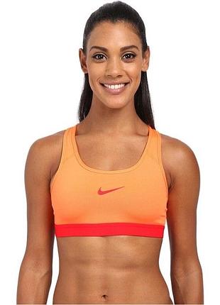Жіночий спортивний топ nike swoosh peach