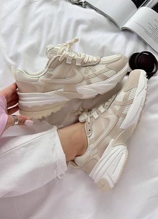 Жіночі кросівки nike runtekk beige white / smb+ 🔗