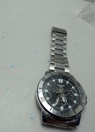 Наручний годинник б/у casio mtp-vd300d-1eudf
