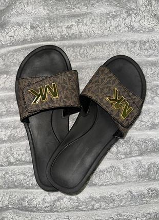 Оригінальні шльопанці michael kors, розмір 36