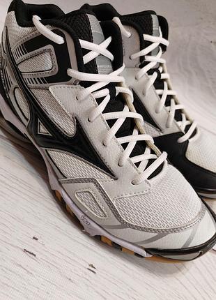 Высокие кроссовки mizuno 2