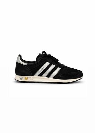 Adidas la trainer чорні кросівки | оригінал | розмір 39