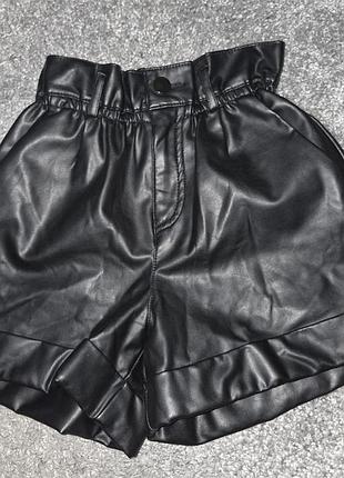 Шорты zara нарядные, ростом 128 см