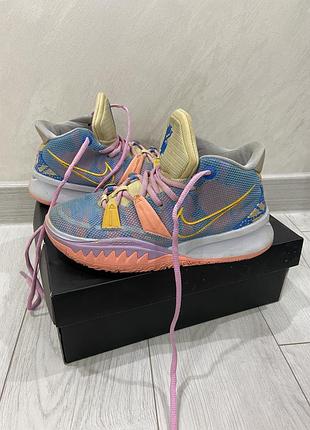 Nike kyrie 7