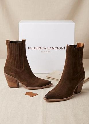 Стильні замшеві ботильйони в стилі козаків federica lancioni (made in italy)р.37
