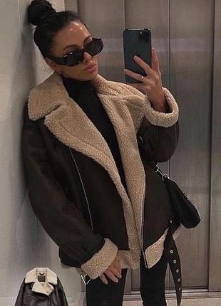 Дублянка коричнева zara з поясом
