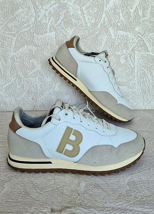 Кроссовки ( hugo boss) размер 41-42