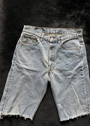 Джинсові чоловічі шорти levi's 501 (розмір w32 / vintage / raw hem)