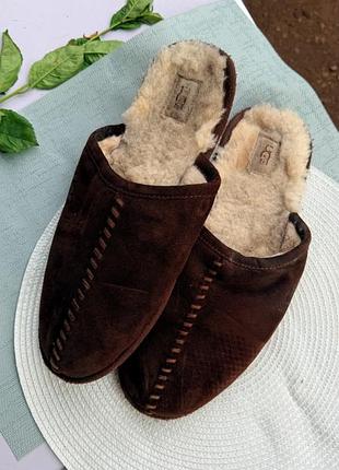 Мужские тапочки ugg scuff slipper из темно-коричневый замшевый верх и подкладку из овчины