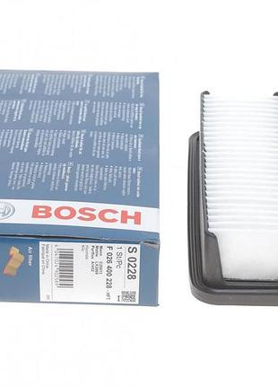 Фильтр воздушный bosch f026400228 hyundai i40 i, i40 i cw, ix35 kia carens iv, sportage iii 1.6-2.4 08.09-
