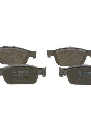 Комплект тормозных колодок передние bosch 986424433 audi a4 allroad b9, a4 b9, a5 1.4-3.0dh 05.15-