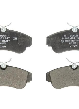 Комплект гальмівних колодок передні bosch 986461147 nissan almera ii, primera 1.5-2.0lpg 06.90-11.06