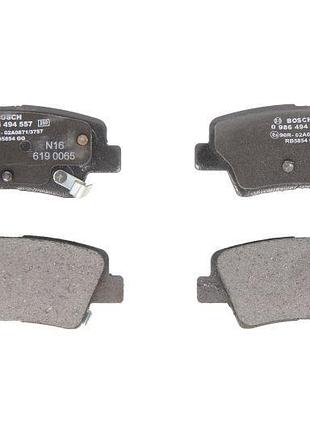 Комплект гальмівних колодок задні bosch 986494557 (з шумопоглинаючою пластиною), hyundai accent iv, bayon, elantra v,