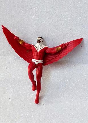 Коллекционная фигурка супергероя сокола (falcon) из вселенной marvel