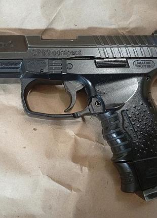 Пистолет пневматический umarex walther cp99 compact blowback кал. 4.5 мм вв