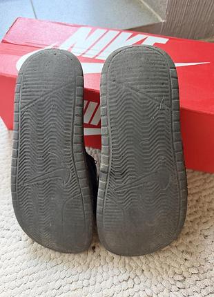 Шльопки nike 6