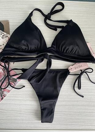 Купальник чорний роздільний victoria’s secret топ халтер s (70c, 75a, 75b), плавки стрінги s. вікторія сікрет
