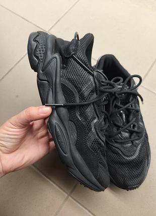 Оригінальні кросівки adidas ozweego
