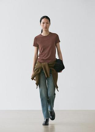 Коричнева футболка massimo dutti