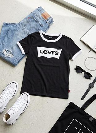 Нова футболка levi’s оригінал підліткова для дівчинки 12-13 років 140-155