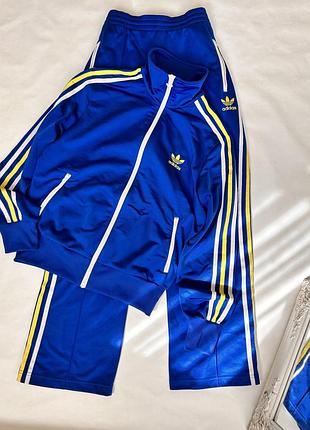 Спортивний костюм tracktop adidas original. вінтаж.