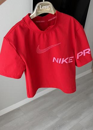 Красный топ футболка для спорта nike pro dri fit