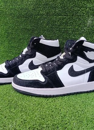 Жіночі високі кросівки nike air jordan retro