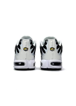 Nike air max plus tn white black 4