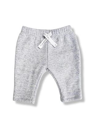 Детские теплые брюки mothercare в идеальном состоянии. размер 0-3 мес