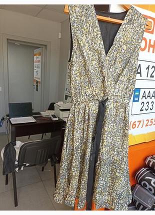 Платье karen millen, оригинал, размер м, отлично садится по фигуре, состояние идеальное.