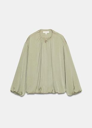 Легкая женская куртка-бомбер zara oversize светлый хаки