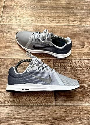 Жіночі кросівки nike downshifter 8 ( 38,5 розмір , 24,5 см )