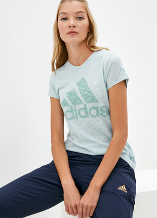 Женская спортивная футболка adidas базовая футболка с круглым вырезом горловины оригинал