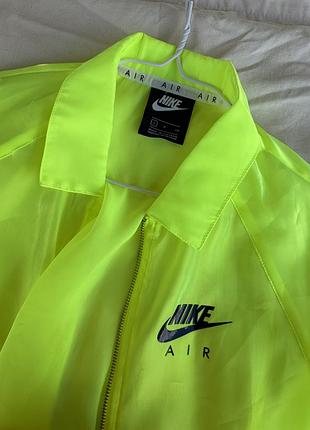 Вітровка nike air неонова s