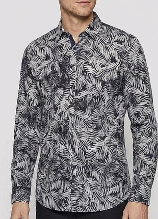 Мужская рубашка hugo boss slim fit stretch (l / 41) с тропическим принтом