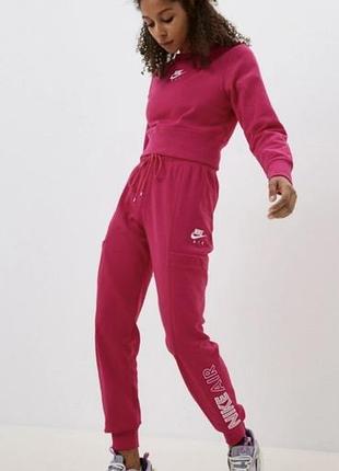 Спортивний костюм nike air насиченого кольору фуксії (рожевий/малиновий). дуже стильний, м'який та комфортний комплект на флісі.оригінал)