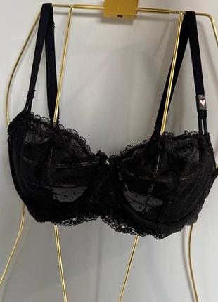 Бюстгальтер demi victoria’s secret оригінал 32dd