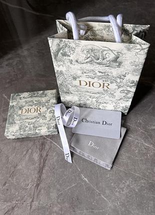 Коробка dior