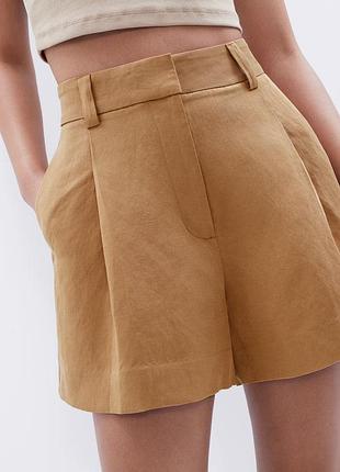 Легкі шорти з високою посадкою zara