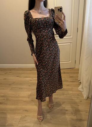 Сукня жіноча zara атласна нова