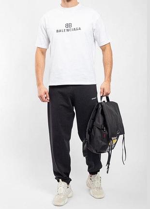 Футболка balenciaga