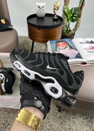 Женские кроссовки nike air max tn plus white black reflective 39-40
